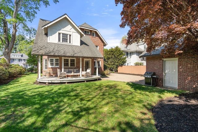 47 Yale Street, Winchester, MA 01890