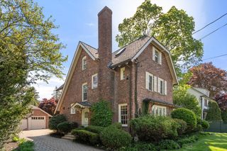 47 Yale Street, Winchester, MA 01890