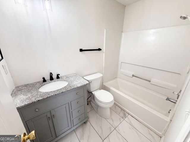 1783 Barrington Overlook, Marietta, GA 30066