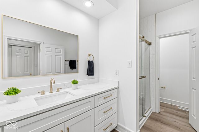 10380 Spring Highland Drive, Indianapolis, IN 46290