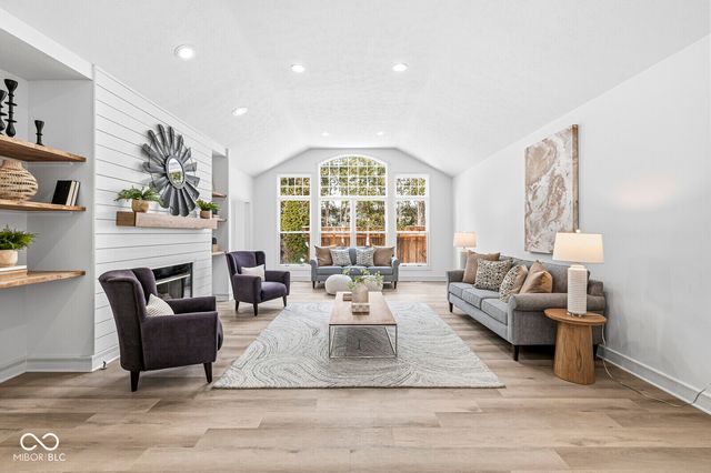 10380 Spring Highland Drive, Indianapolis, IN 46290