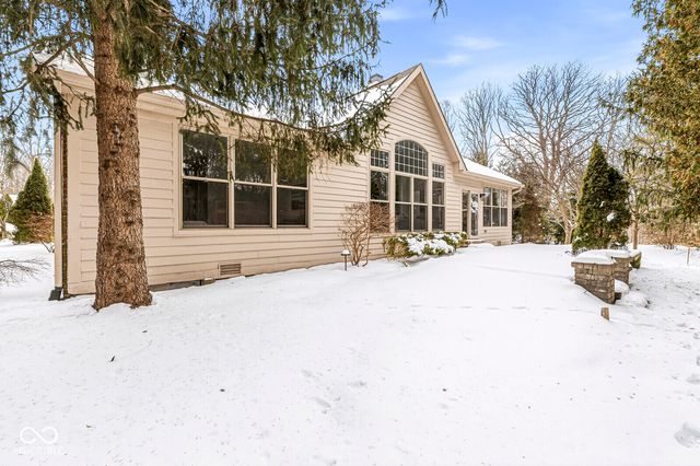 10380 Spring Highland Drive, Indianapolis, IN 46290