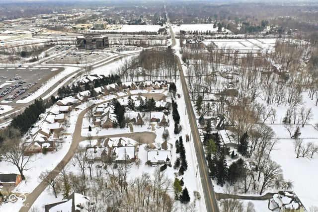 10380 Spring Highland Drive, Indianapolis, IN 46290