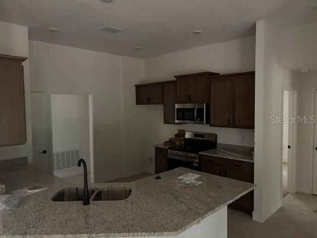13510 SW 64TH STREET ROAD, Ocala, FL 34481