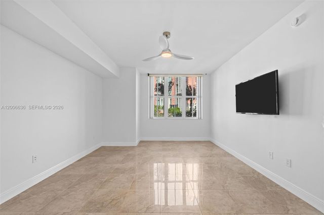 3340 NE 190th St 403, Aventura, FL 33180