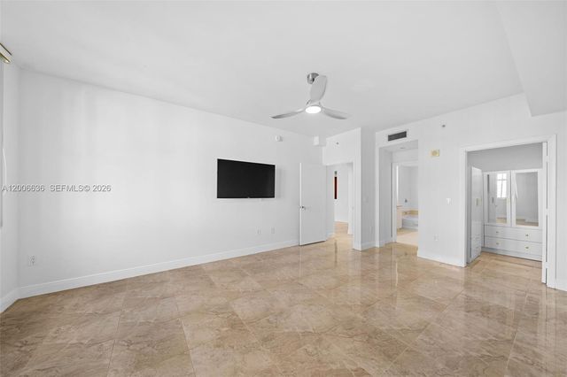 3340 NE 190th St 403, Aventura, FL 33180