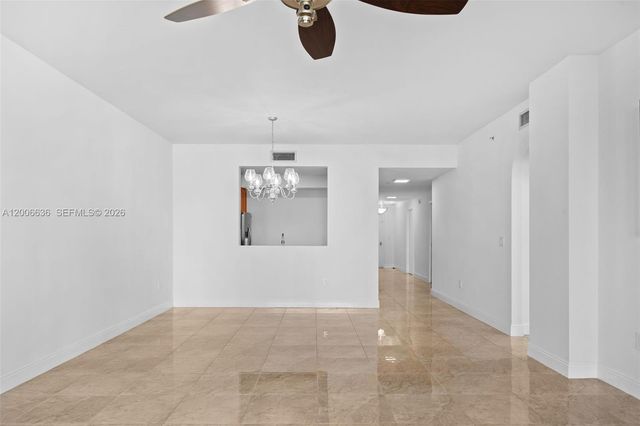 3340 NE 190th St 403, Aventura, FL 33180