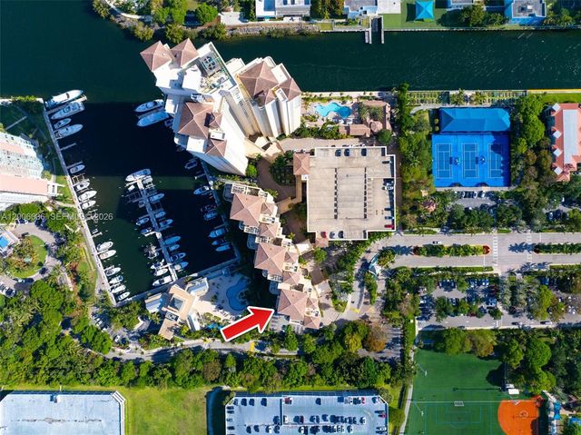 3340 NE 190th St 403, Aventura, FL 33180