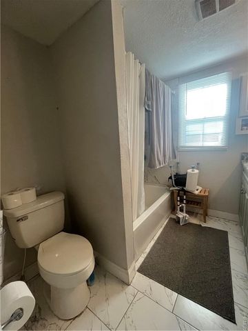 9 Suburban Pkwy, Hampton, VA 23661