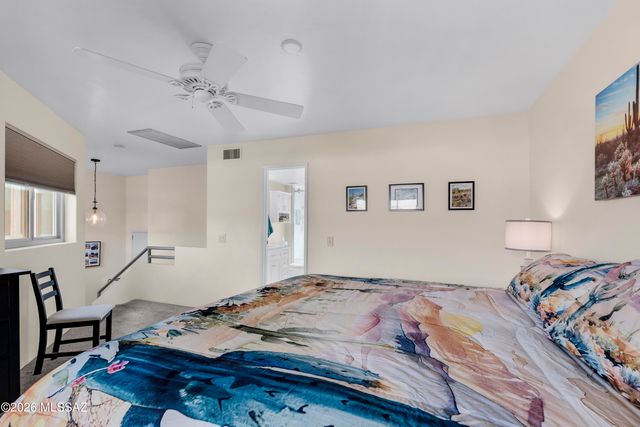 5675 N Camino Esplendora Apt 3214, Tucson, AZ 85718