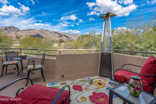 5675 N Camino Esplendora Apt 3214, Tucson, AZ 85718