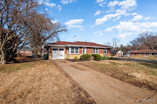 1201 Ensley, St Louis, MO 63137