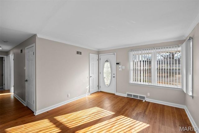 1201 Ensley, St Louis, MO 63137