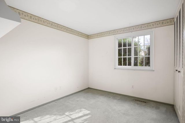 5068 MACNAMARA DR, Fredericksburg, VA 22407