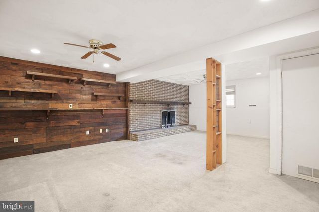 5068 MACNAMARA DR, Fredericksburg, VA 22407