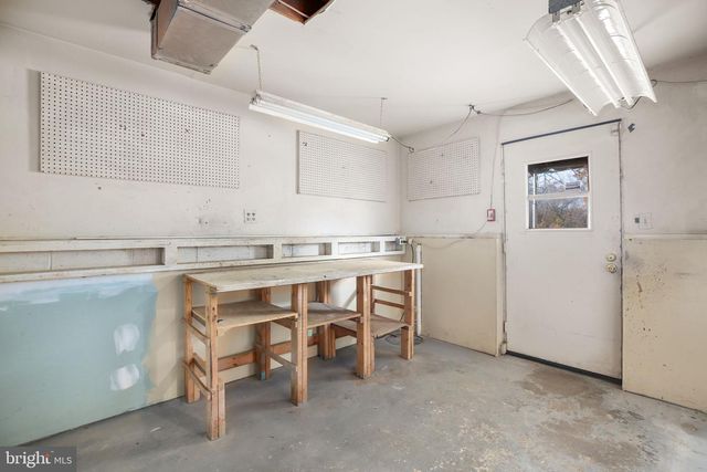 5068 MACNAMARA DR, Fredericksburg, VA 22407