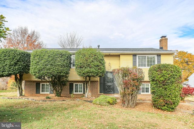 5068 MACNAMARA DR, Fredericksburg, VA 22407