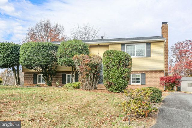 5068 MACNAMARA DR, Fredericksburg, VA 22407