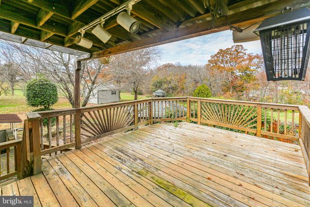 5068 MACNAMARA DR, Fredericksburg, VA 22407