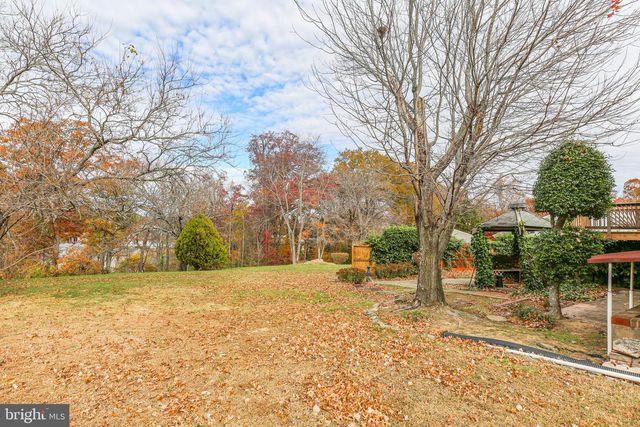 5068 MACNAMARA DR, Fredericksburg, VA 22407