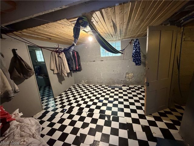 3482 W 88th Street, Cleveland, OH 44102