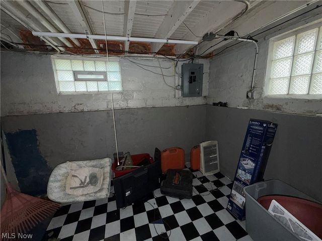 3482 W 88th Street, Cleveland, OH 44102