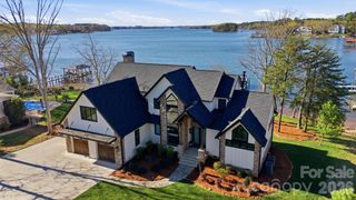 7748 Harbor Lane, Denver, NC 28037