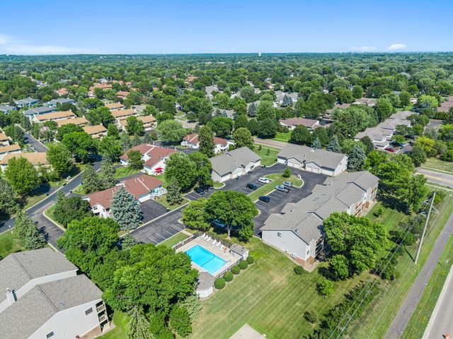 14847 Endicott Way 107, Apple Valley, MN 55124