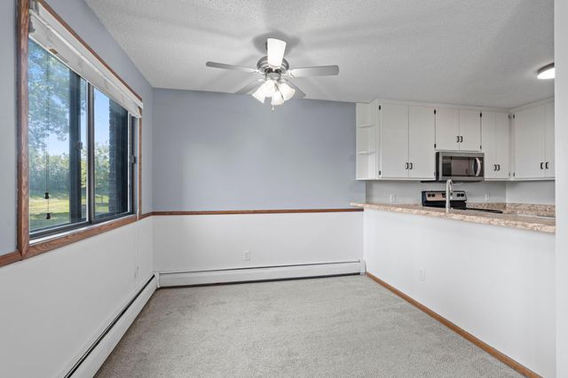 14847 Endicott Way 107, Apple Valley, MN 55124