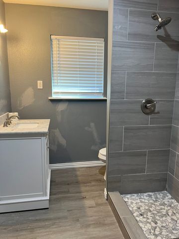 2419 N Prairie Creek Road, Dallas, TX 75227