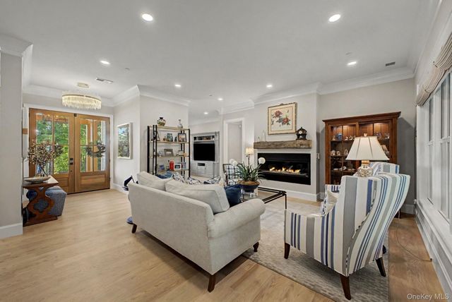 40 Hamilton Drive, Chappaqua, NY 10514