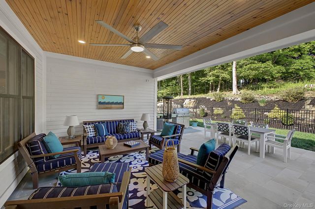 40 Hamilton Drive, Chappaqua, NY 10514