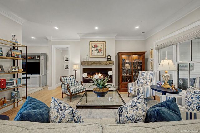 40 Hamilton Drive, Chappaqua, NY 10514