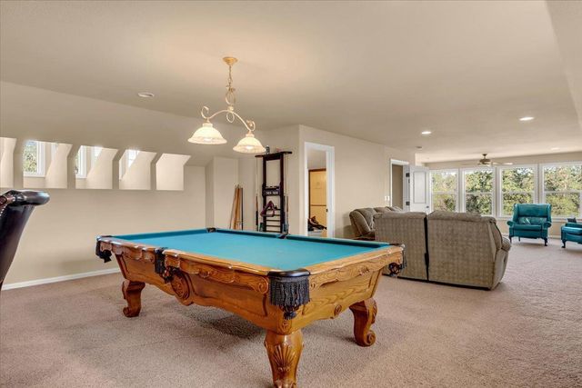 16280 Canto de las Lupine Dr, Redding, CA 96001