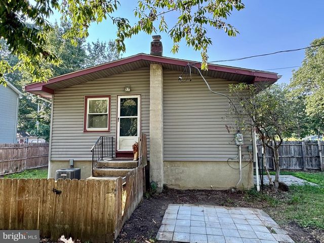 103 LAKEVIEW BLVD, Browns Mills, NJ 08015