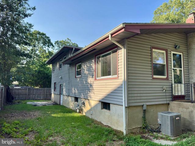 103 LAKEVIEW BLVD, Browns Mills, NJ 08015