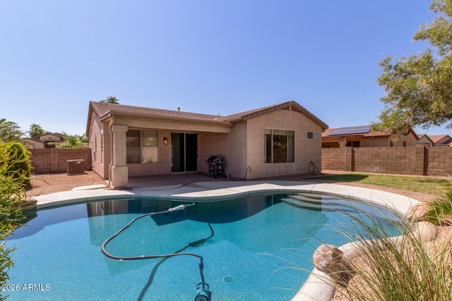 2760 E CARLA VISTA Drive, Chandler, AZ 85225