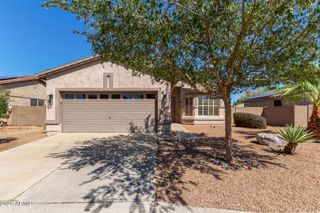 2760 E CARLA VISTA Drive, Chandler, AZ 85225