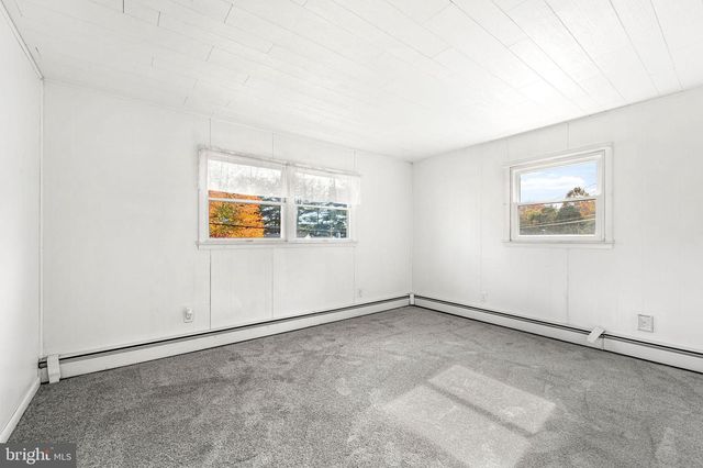 700 ELIZABETH AVE, Lindenwold, NJ 08021