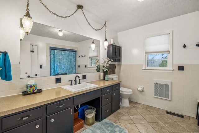 6200 Pinewood Rd, Nunnelly, TN 37137