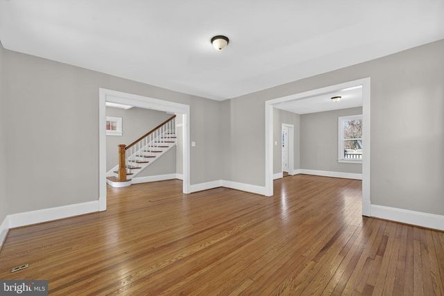 318 E PICCADILLY ST, Winchester, VA 22601