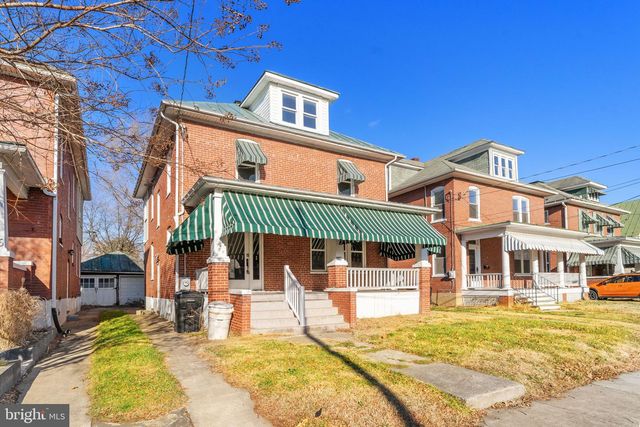 318 E PICCADILLY ST, Winchester, VA 22601