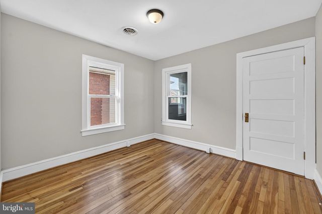 318 E PICCADILLY ST, Winchester, VA 22601