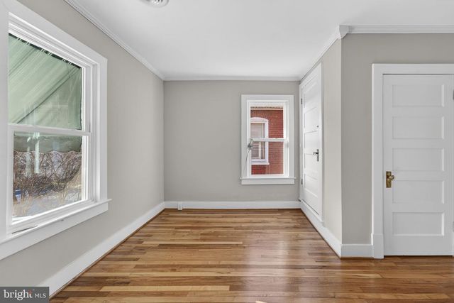 318 E PICCADILLY ST, Winchester, VA 22601