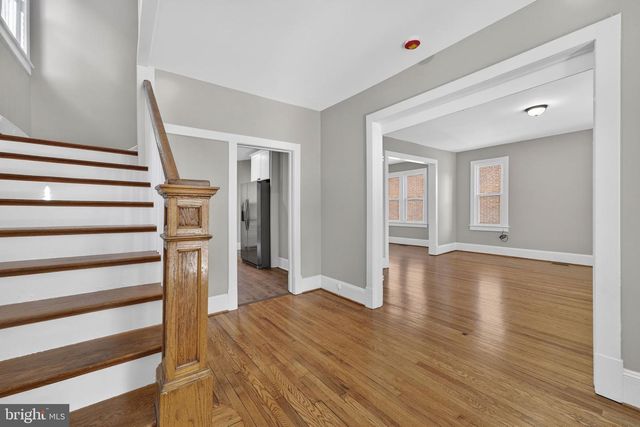 318 E PICCADILLY ST, Winchester, VA 22601