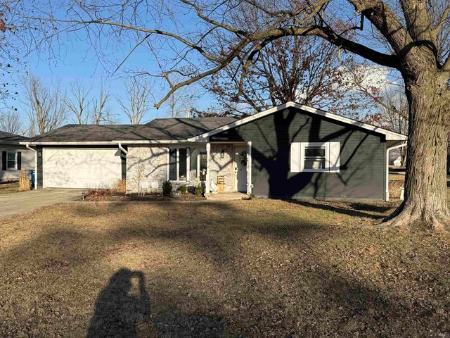 3304 N Dalinda Road, Muncie, IN 47303