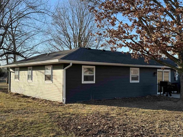 3304 N Dalinda Road, Muncie, IN 47303