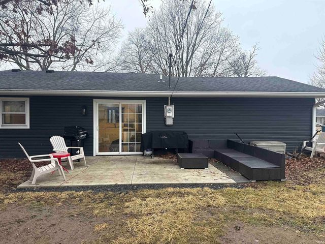 3304 N Dalinda Road, Muncie, IN 47303