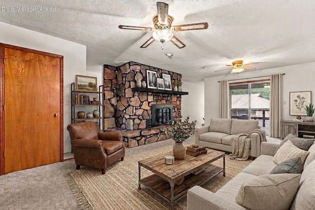 208 W Maddux Street, Branson, MO 65616