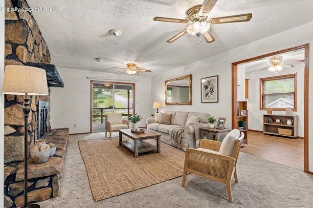 208 W Maddux Street, Branson, MO 65616